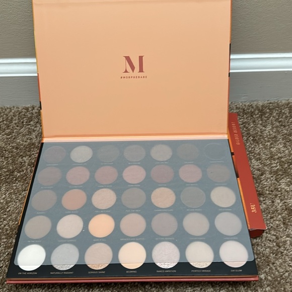 Morphe 35U Gilded Desert Artistry Palette Brand New - Picture 5 of 11
